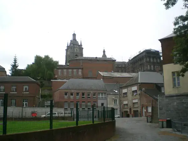 Monte Escalier Mobilité Installateur monte escalier Avesnes-sur-Helpe