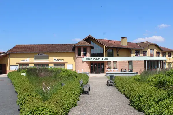 Monte Escalier Mobilité Installateur monte escalier Bâgé-Dommartin