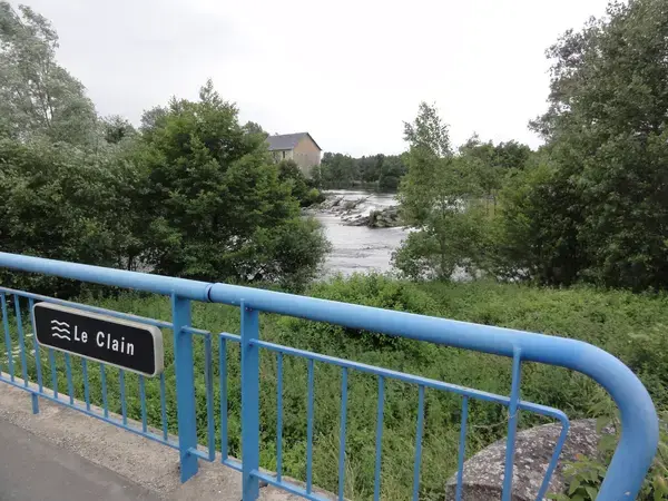 Monte Escalier Mobilité Installateur monte escalier Beaumont Saint-Cyr