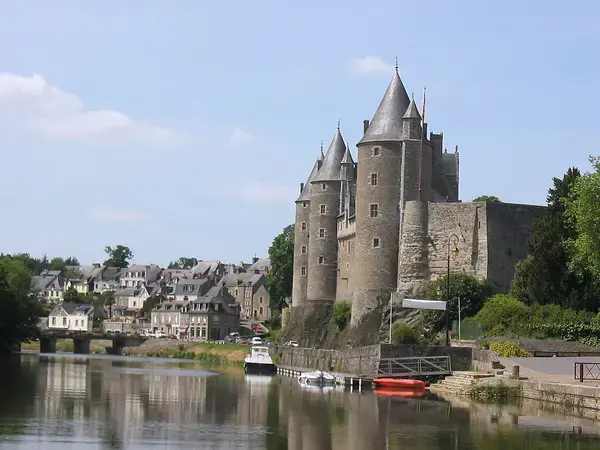 Monte Escalier Mobilité Installateur monte escalier Josselin