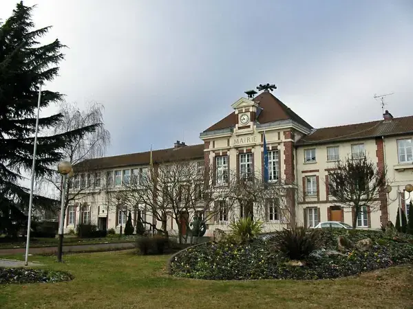 Monte Escalier Mobilité Installateur monte escalier Mantes-la-Ville