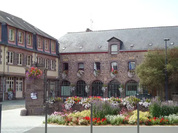Monte Escalier Mobilité Installateur monte escalier Montfort-sur-Meu