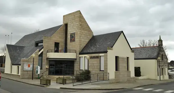 Monte Escalier Mobilité Installateur monte escalier Plouvorn