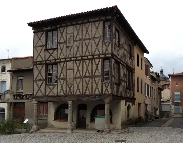 Monte Escalier Mobilité Installateur monte escalier Saint-Germain-Laval