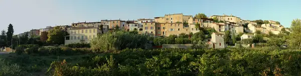 Monte Escalier Mobilité Installateur monte escalier Seillons-Source-d'Argens