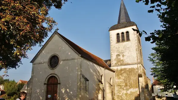 Monte Escalier Mobilité Installateur monte escalier Varennes-Vauzelles