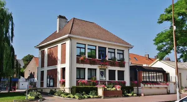 Monte Escalier Mobilité Installateur monte escalier Wizernes